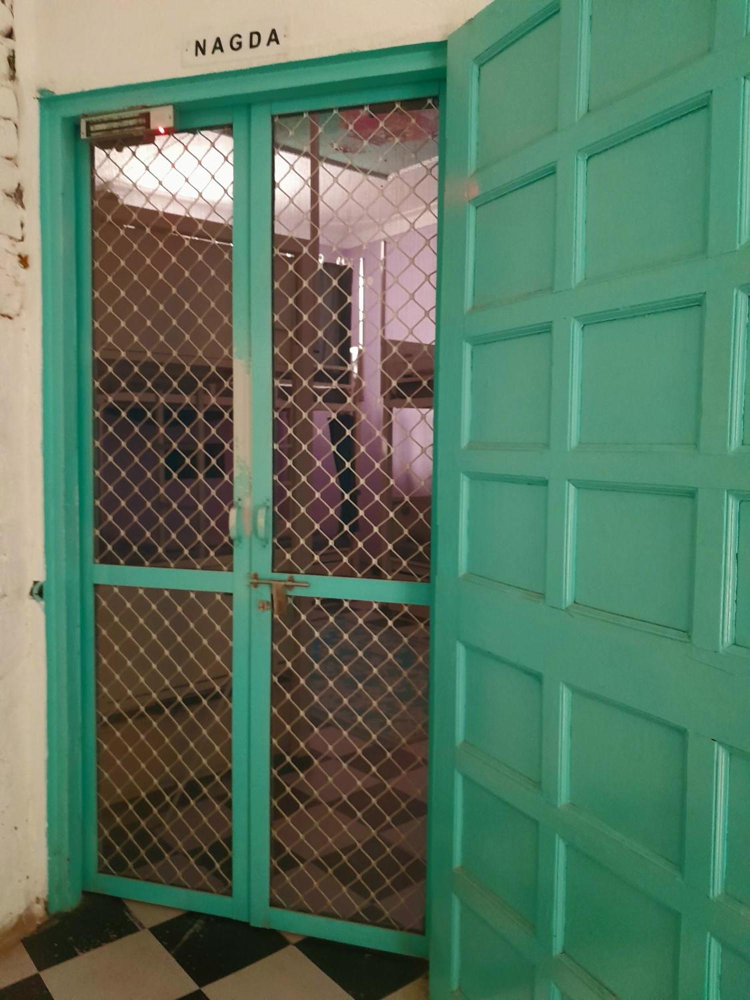 Paddy'S Loft The Lake View Hostel Udaipur Exterior photo